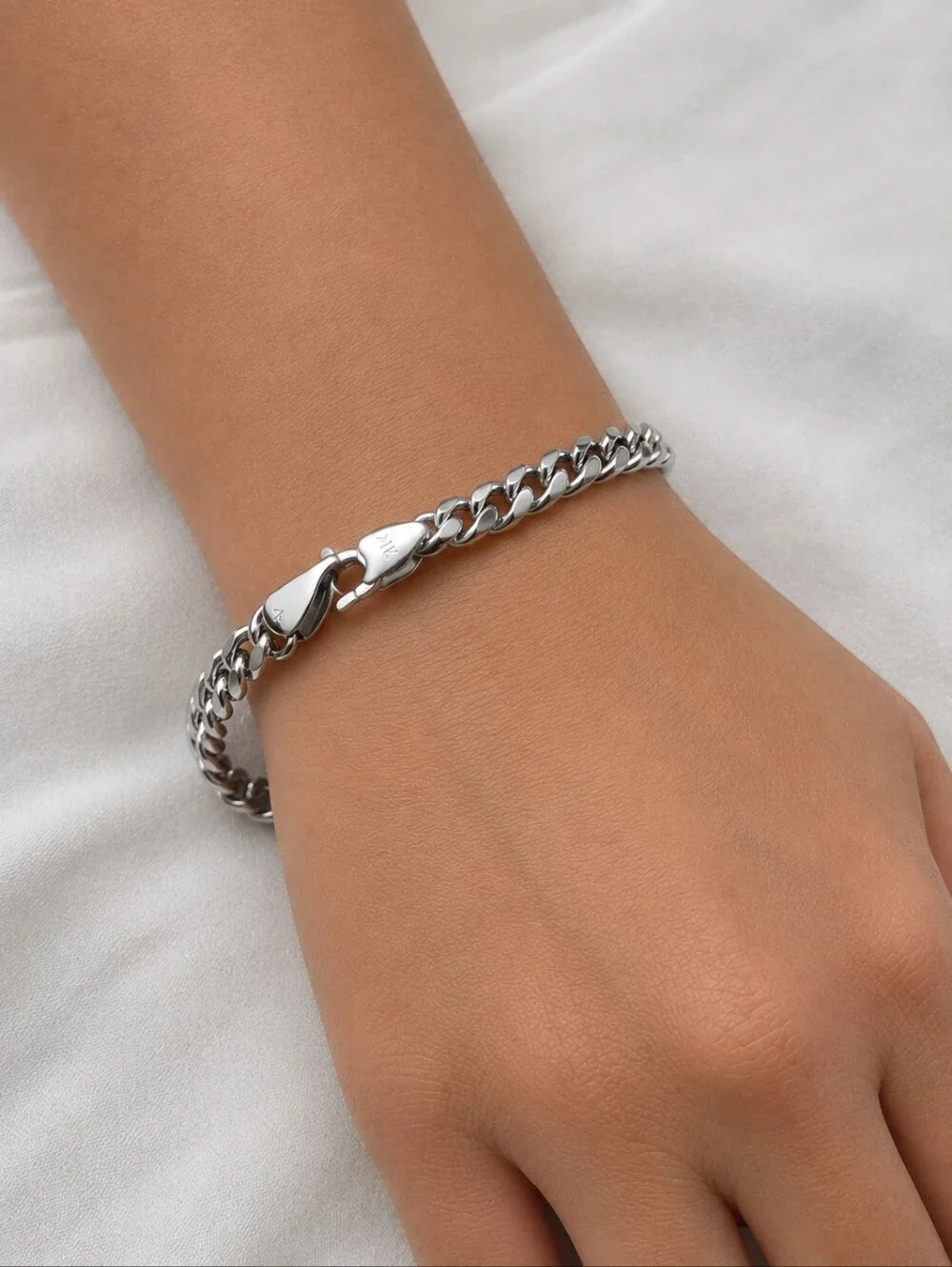 True Jewels 14K White Gold Filled Cuban Link Bracelet | 316L Stainless Steel |
